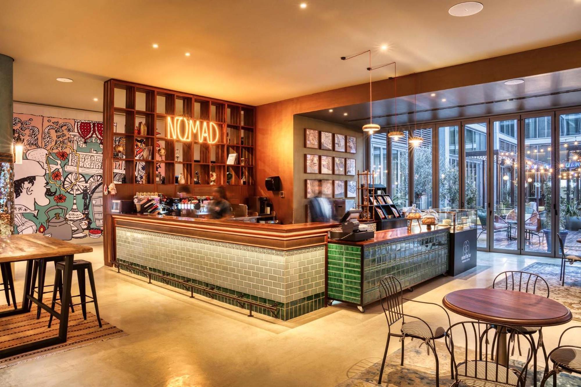 25Hours Hotel Dubai One Central 外观 照片 The Nomad Bar